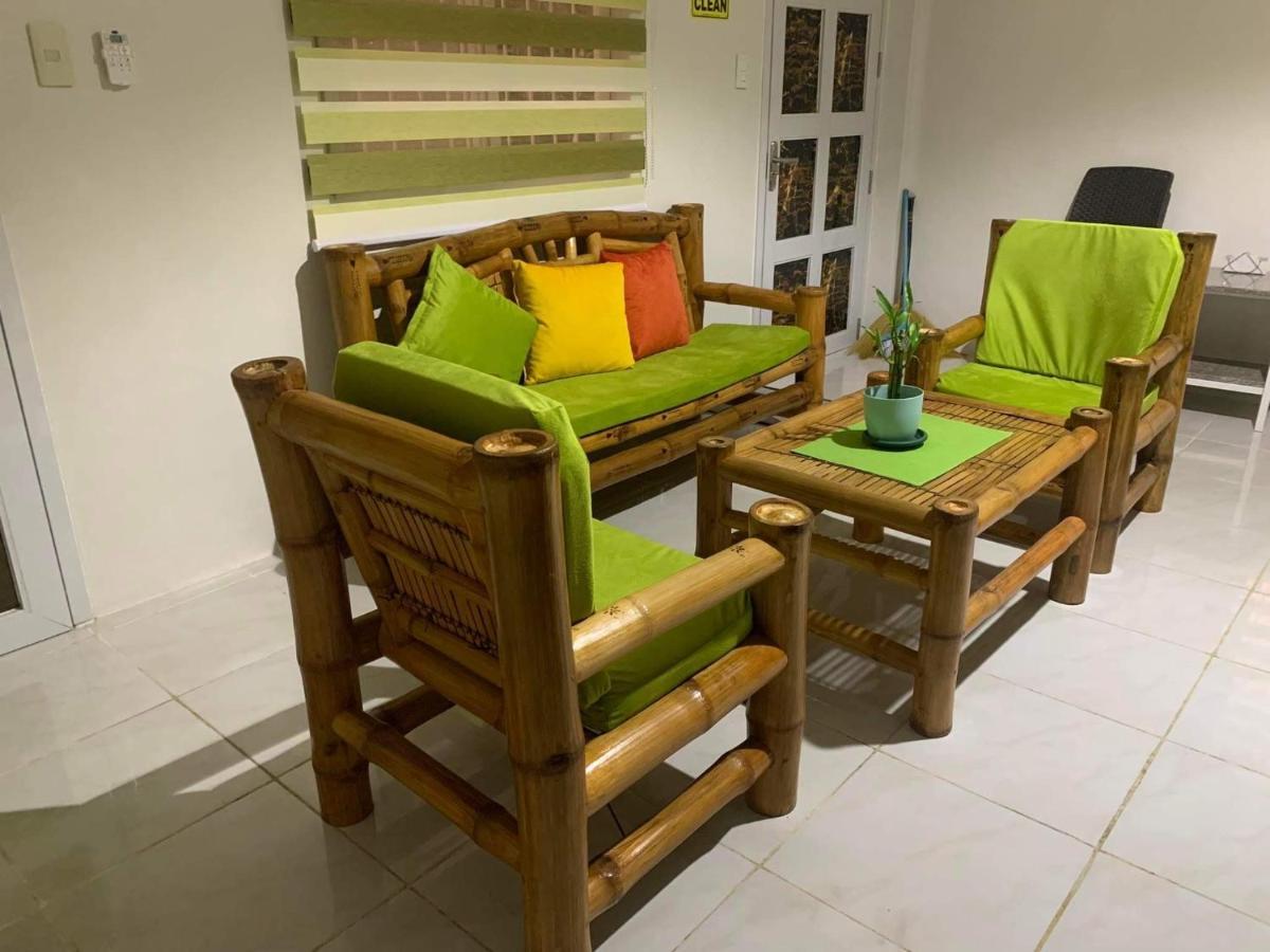 Michaels Homestay - Farm Villa Nr Patar Beach & Bolinao Falls 외부 사진