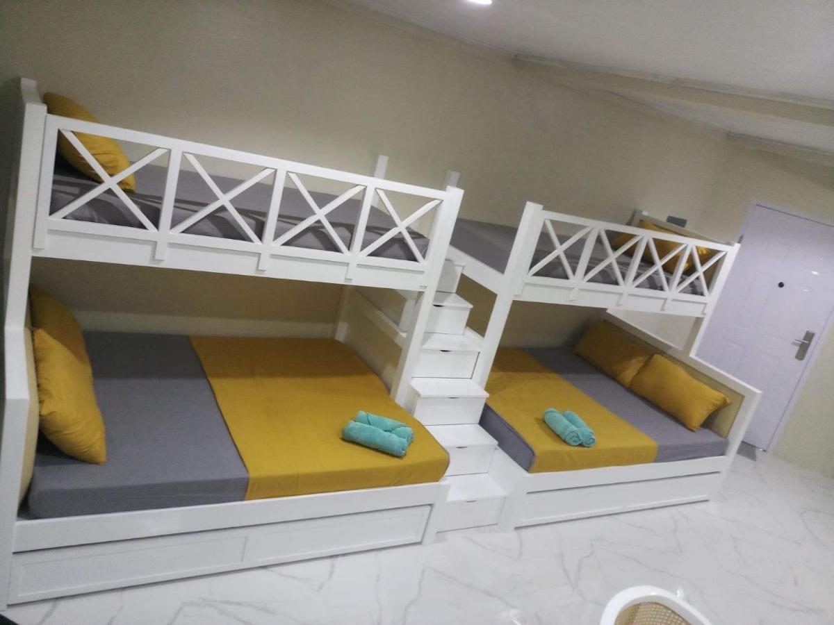 Michaels Homestay - Farm Villa Nr Patar Beach & Bolinao Falls 외부 사진