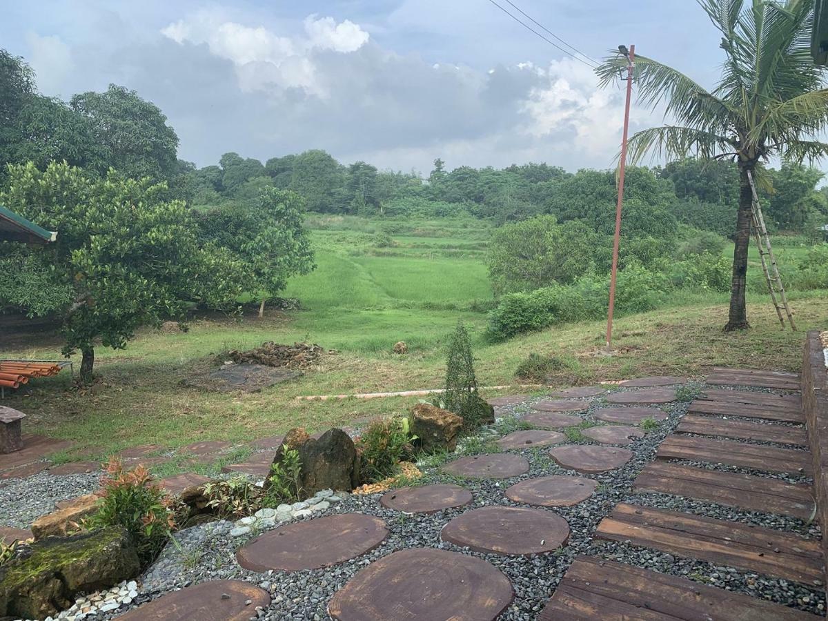 Michaels Homestay - Farm Villa Nr Patar Beach & Bolinao Falls 외부 사진