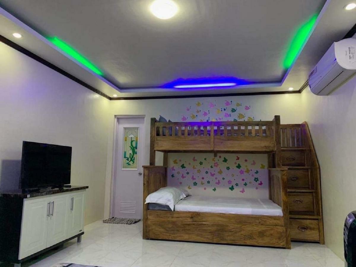 Michaels Homestay - Farm Villa Nr Patar Beach & Bolinao Falls 외부 사진