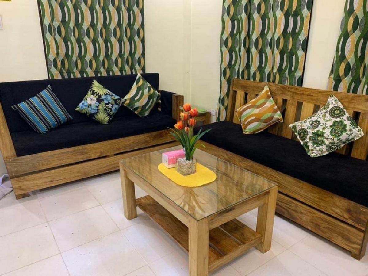 Michaels Homestay - Farm Villa Nr Patar Beach & Bolinao Falls 외부 사진